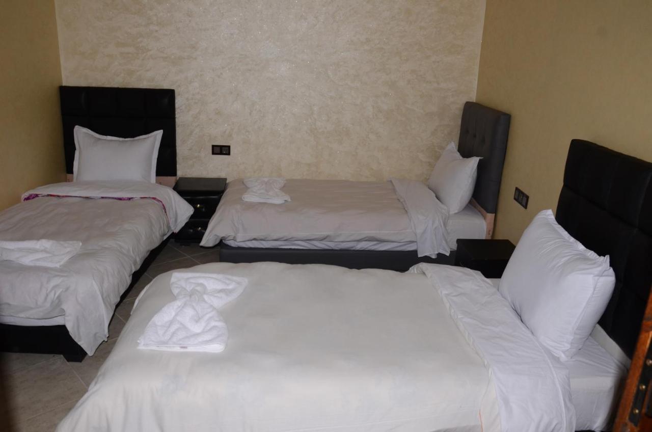 Rayan's Guests Bed and breakfast