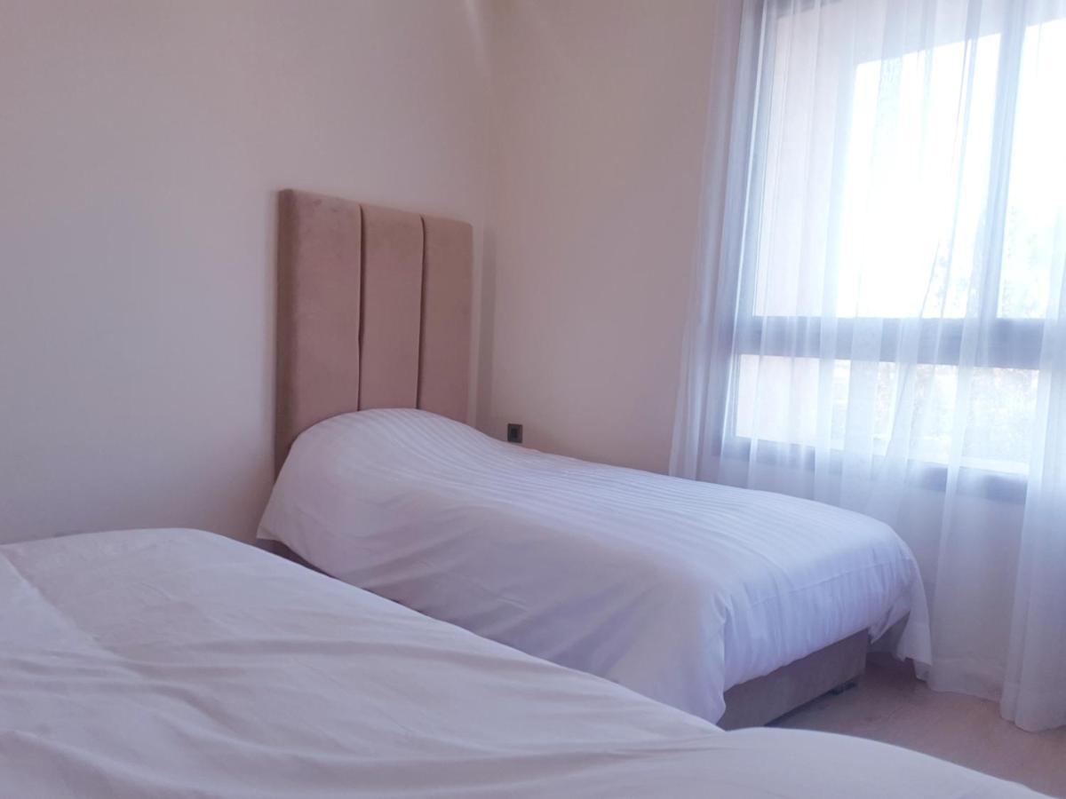 Apartment Marrakech Golf City -Corail- *