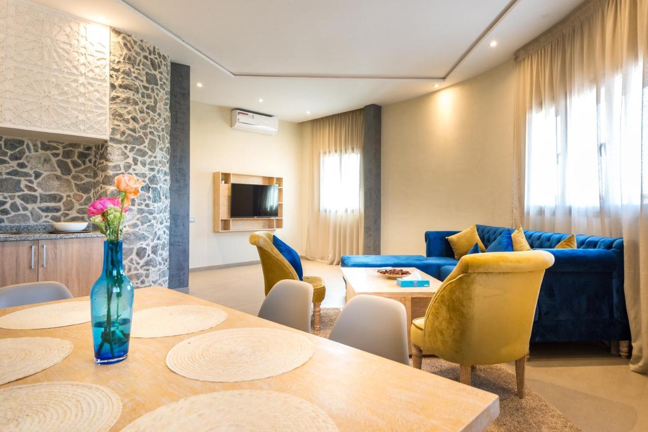 Aparthotel Medina