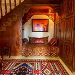 Riad Dombaraka