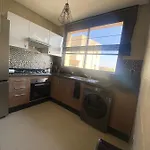 Apt Prestigia Jubaea F4 Piscine