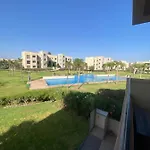Apt Prestigia Jubaea F4 Piscine
