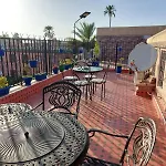 Riad Habib - Traditional Moroccan 3 Bedroom Family Home