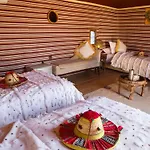 Yes We Camps Luxury Lodge & Spa