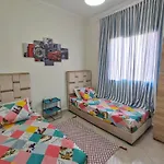 Stylish & Bright Apartment