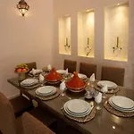 Modern Villa At Golf Noria Pool And Security