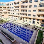 Piscine- Residence Haut De Gamme