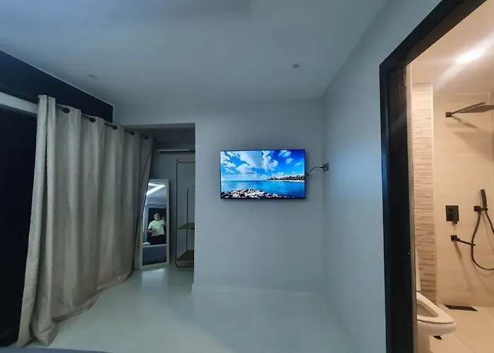 Kech Vacations Friendly 2 Bedroom Luxury Apartment