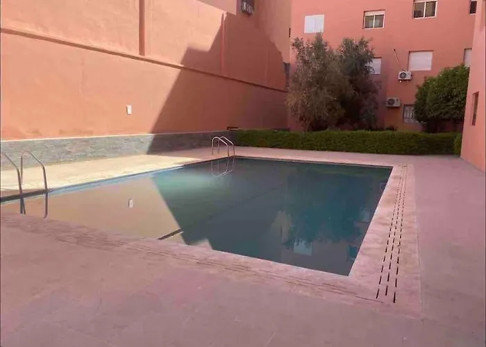 Chaleureux Appartement Au Coeur De Marrakech