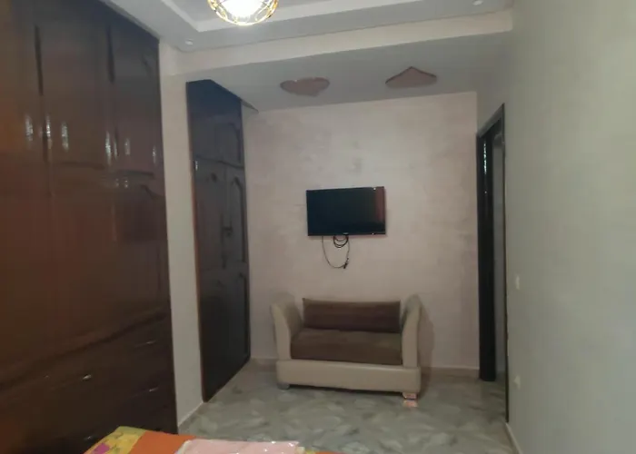 اقامة الباهية تاركة
