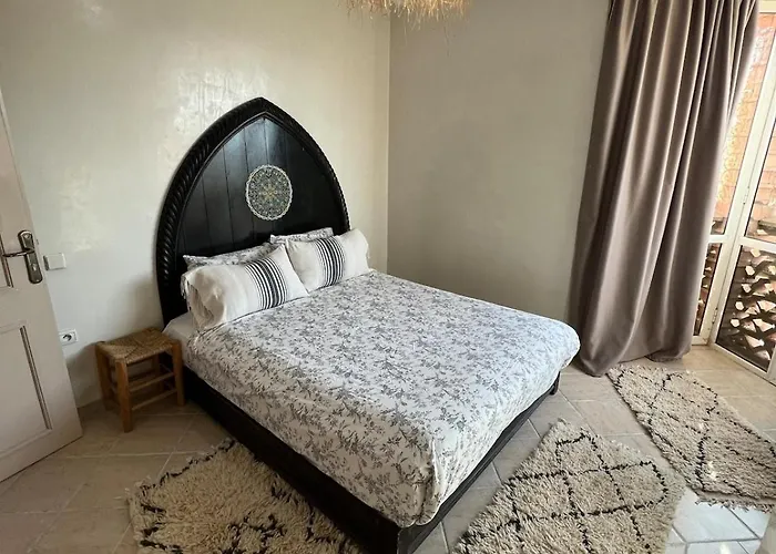 Dali Apartment