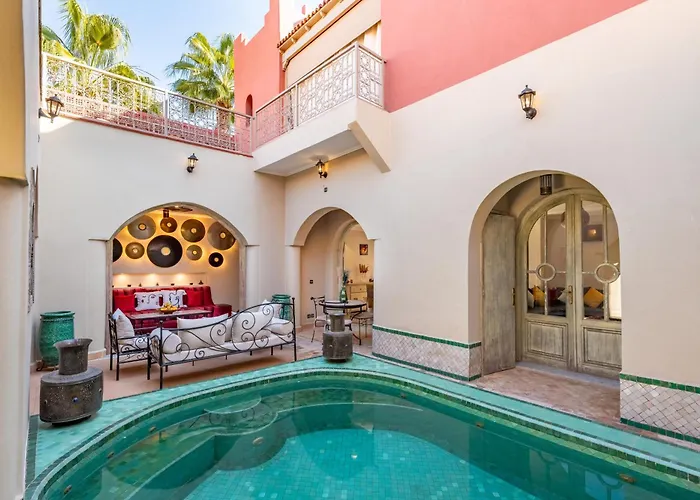 Riad De Charme 4 Chambres A La Palmeraie