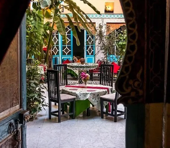 Riad Carole - Perfect For Families & Groups