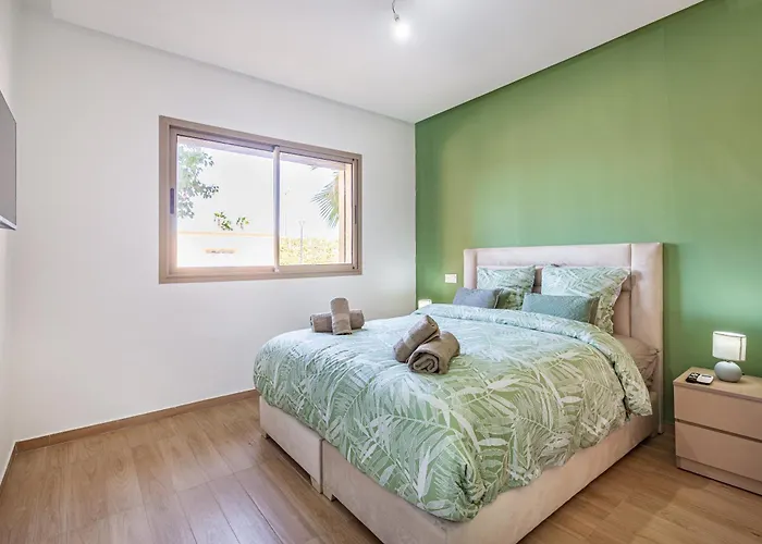 Confortable, Resid Privee, Rdc, Piscine, Bd Med6
