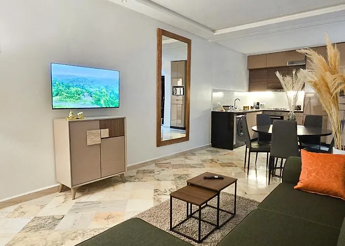 Appartement Moderne A Gueliz, Terrasse & Parking Prive