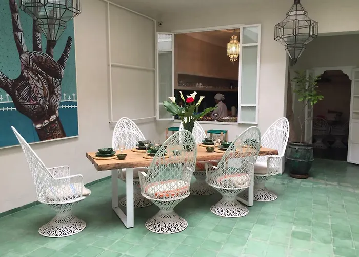 Eden Kam Riad