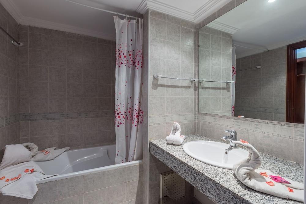 Hotel Corail