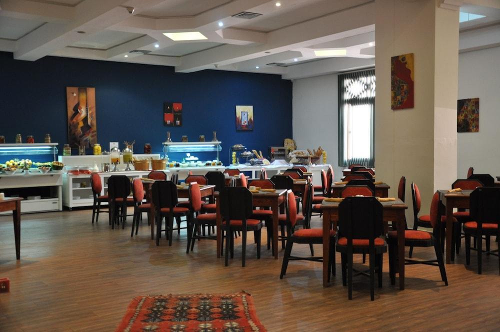Mogador Opera Hotel Marrakesch