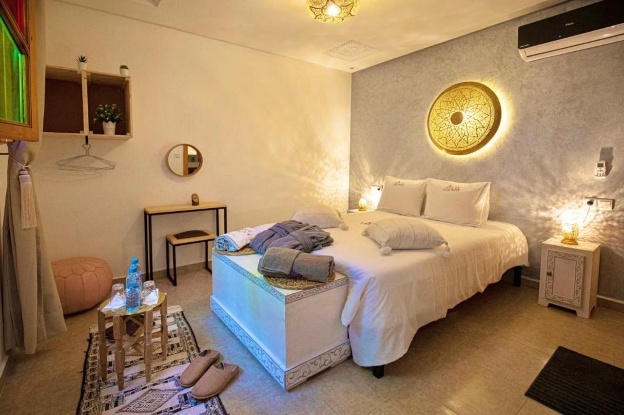 Gasthuis Miel & Nuit 4*