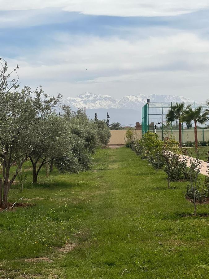 Villa Dali Avec Terrains Foot,basket,cross-fit *