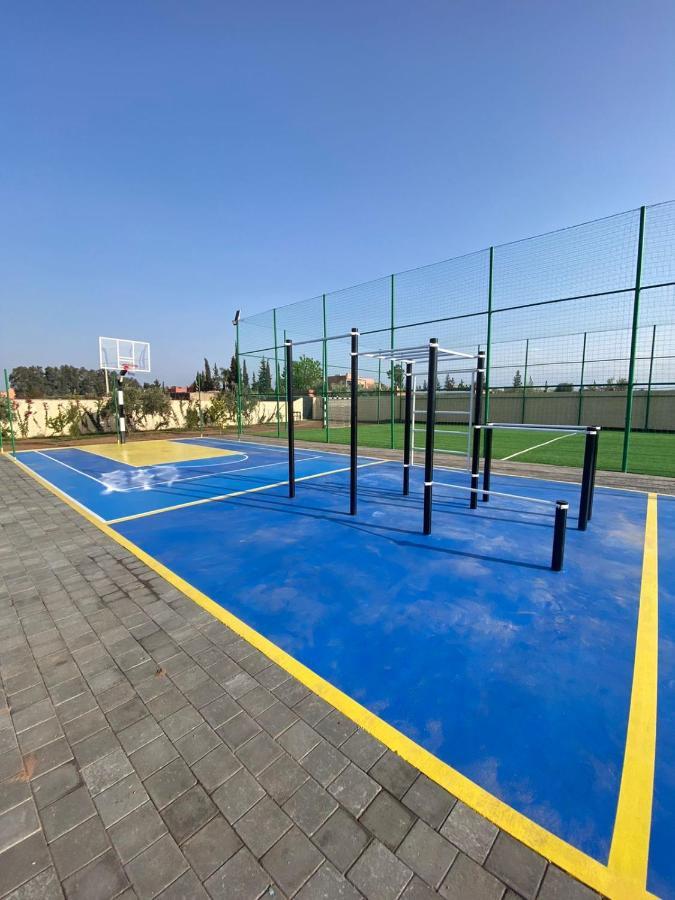 Villa Dali Avec Terrains Foot,basket,cross-fit *