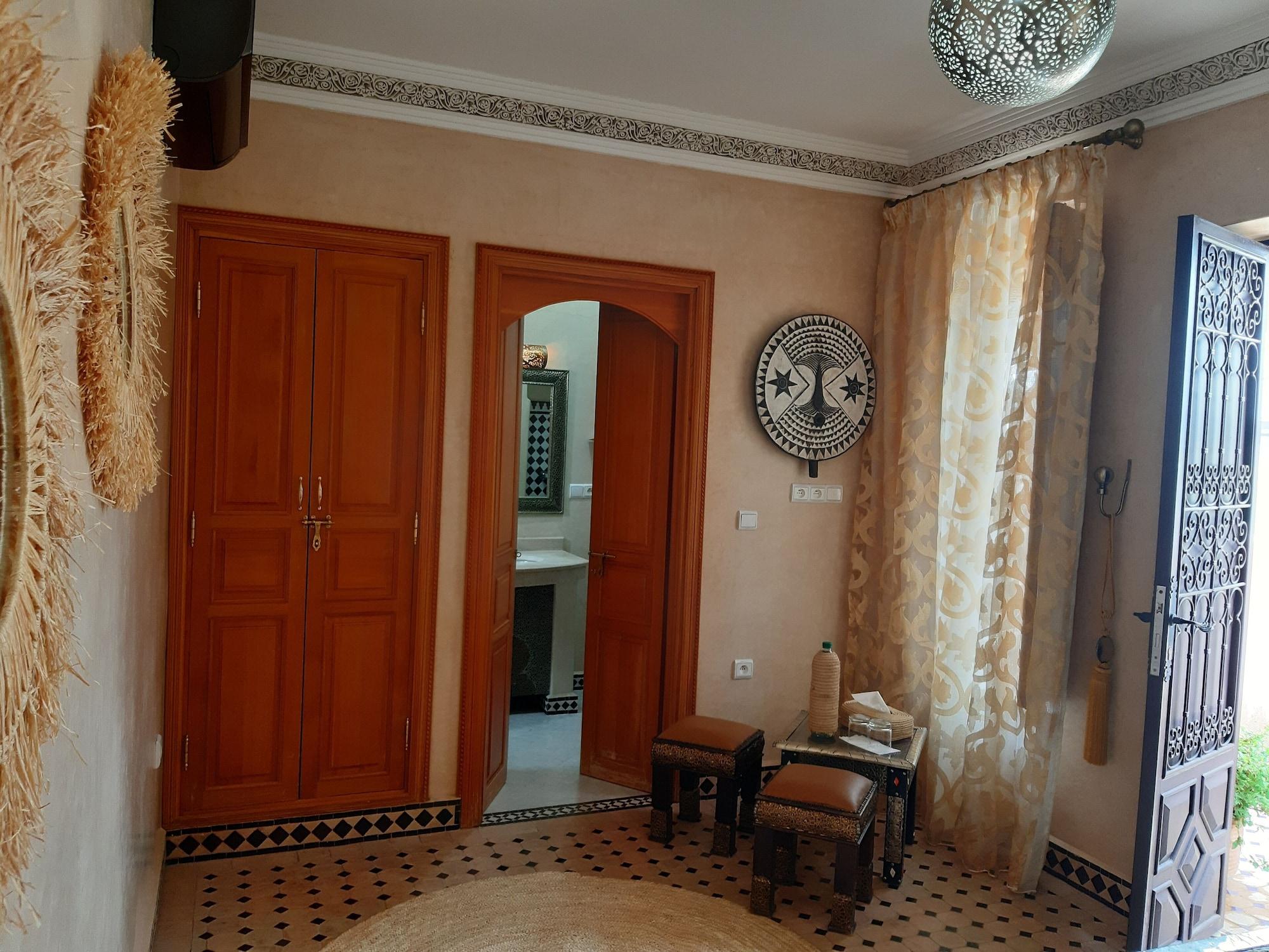 Miral Riad 3*