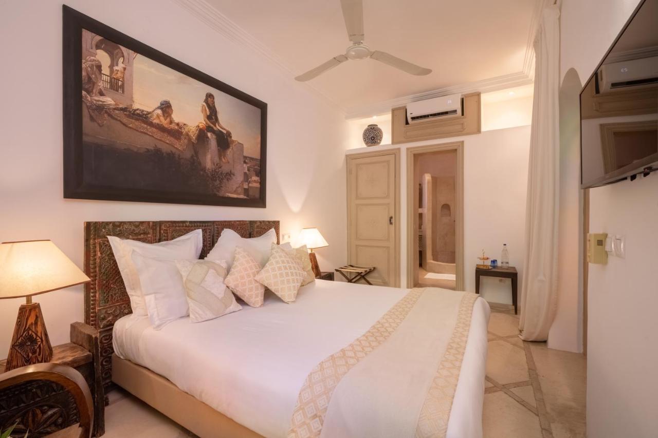 Alma Riad 4*