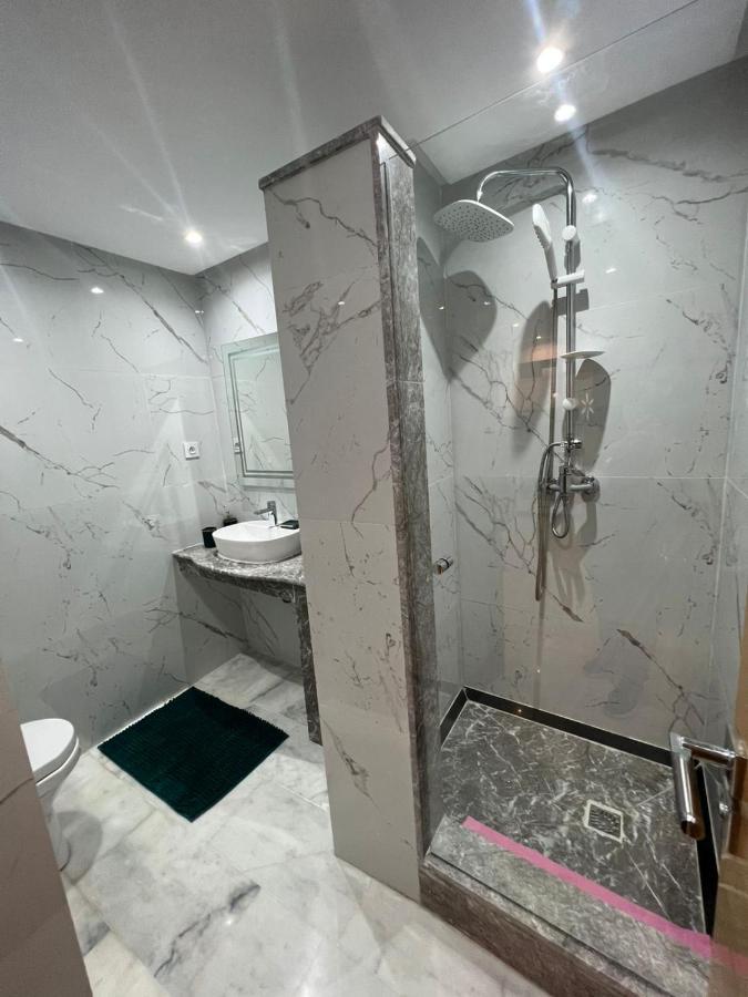 Palace B Av Hassan Ii Marrakech 40000 -brand New Luxury Unit#2 & Unit#29 Appartement Marrakesh
