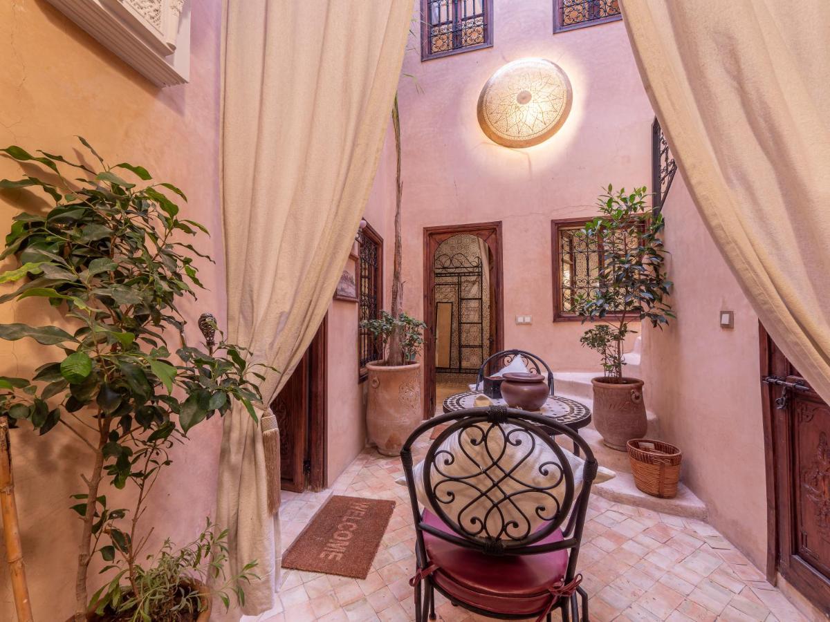 Riad Oumnia - Top Emplacement - Riad En Entier - Jacuzzi *