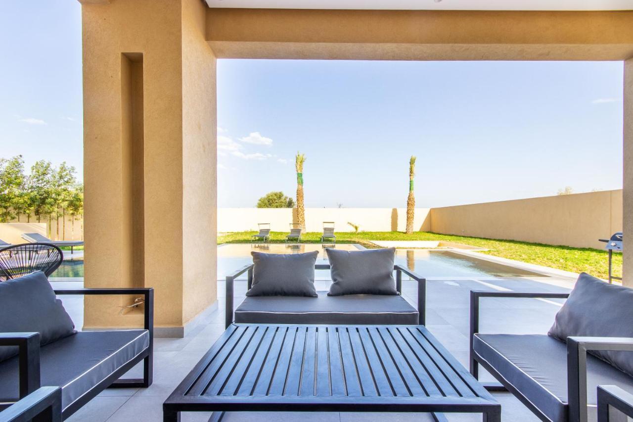Newave, Lux, Piscine Chauffée Inclus, Personnels Marrakesh