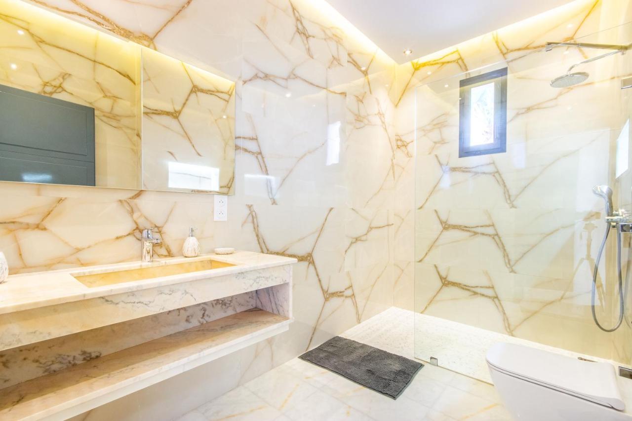 Villa Newave, Lux, Piscine Chauffée Inclus, Personnels Marrakesh