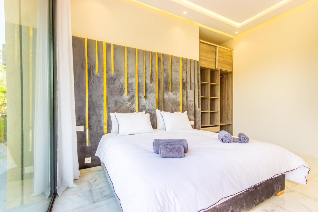 Newave, Lux, Piscine Chauffée Inclus, Personnels Villa *