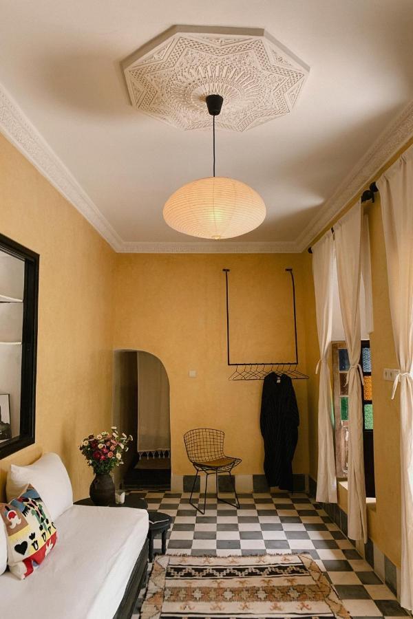 Maison 24 *