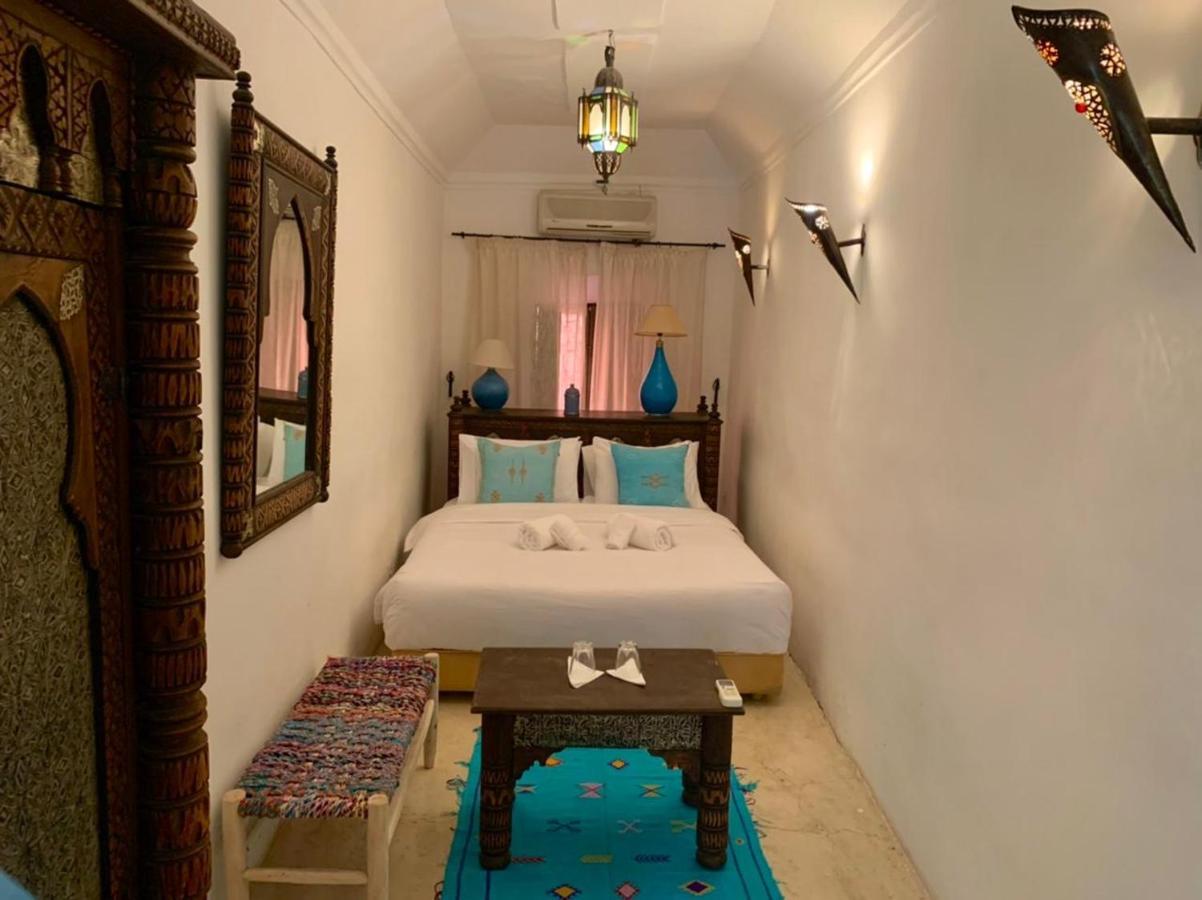 Samira Guest house *