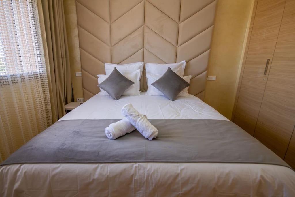 Luxueux Coralia Avec Piscine Apartment *