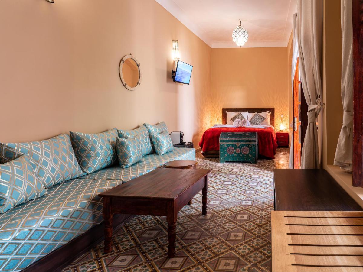 Riad Dar El Medina - Heated Swimming Pool, Jacuzzi & Marrakesh