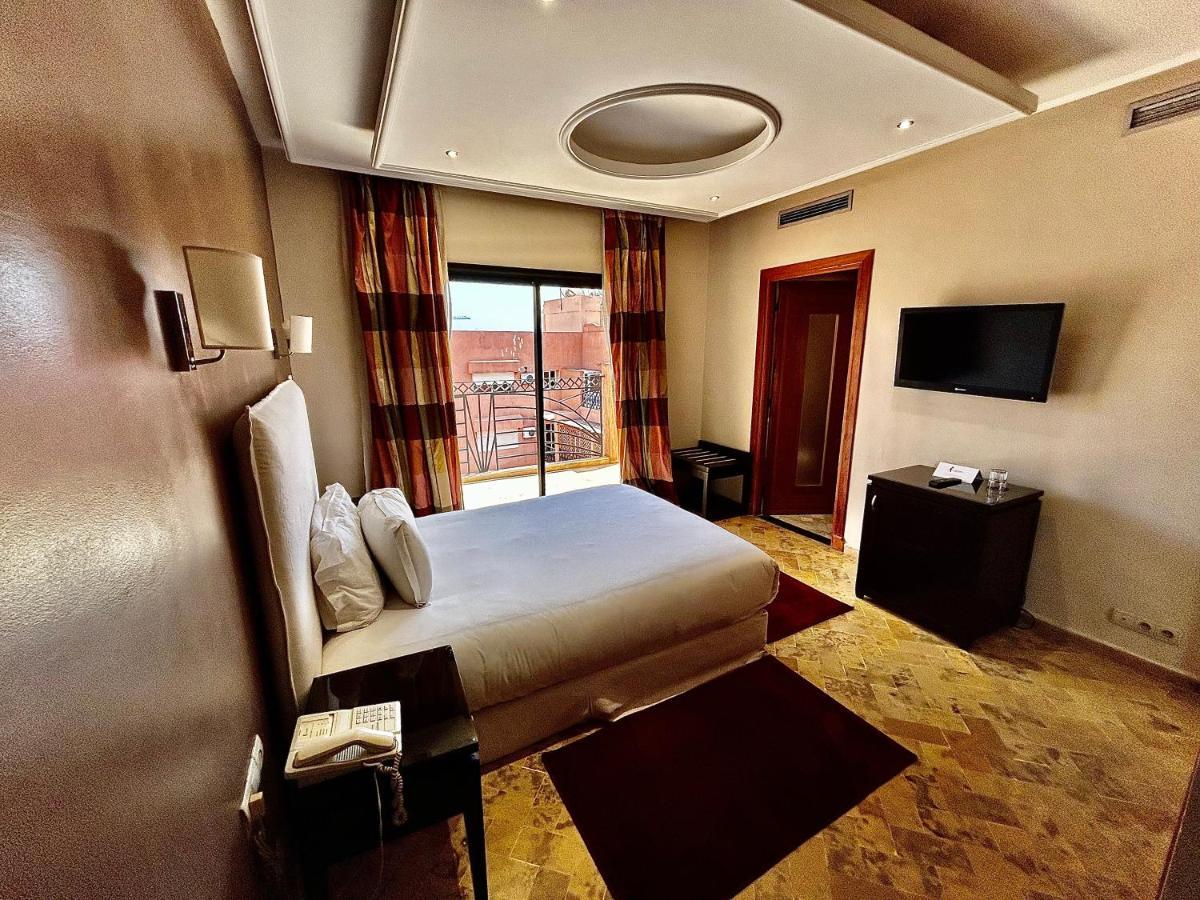 Hotel Les Trois Palmiers 3*