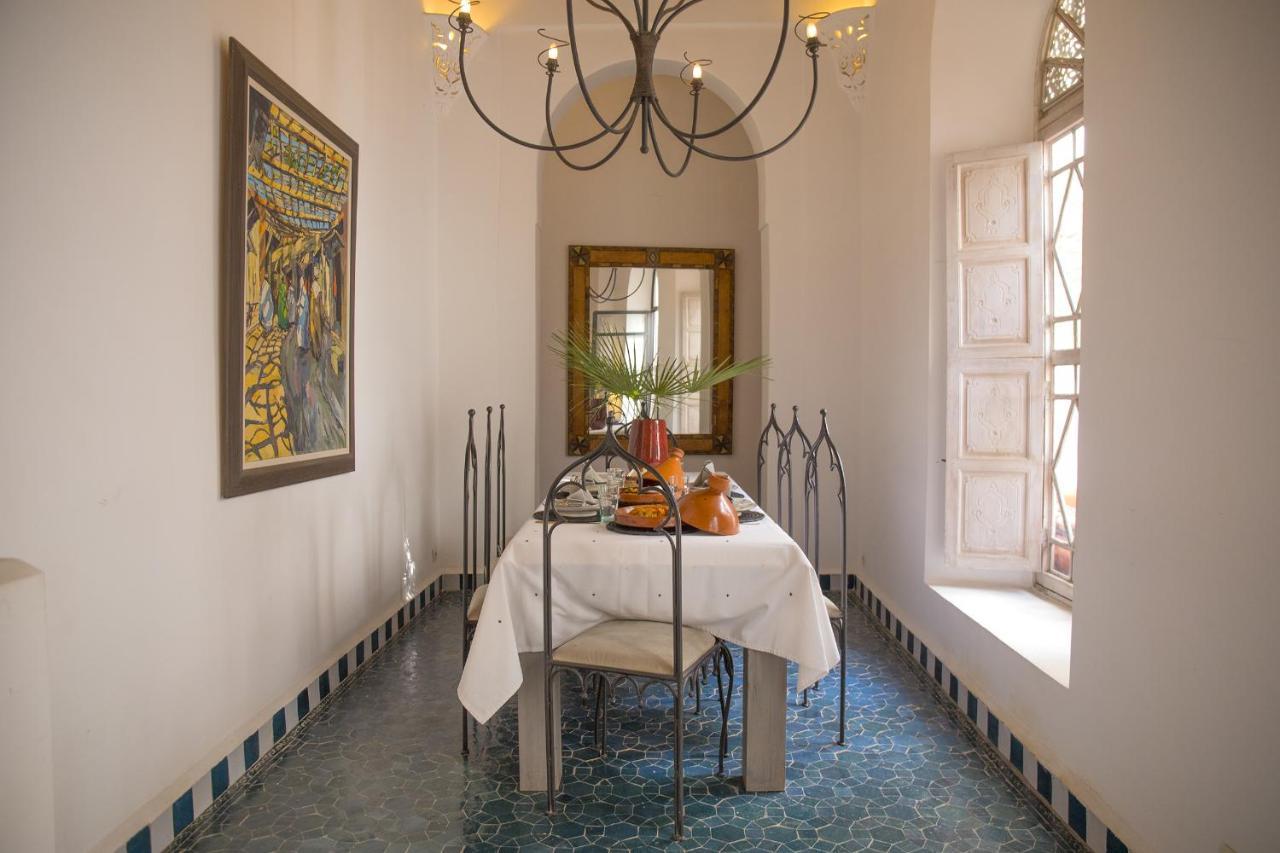 Les Hirondelles Boutique Gasthuis