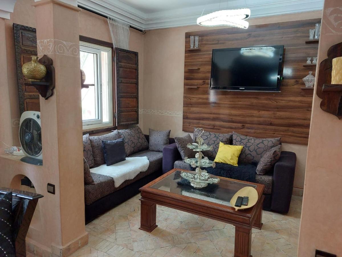 Habib - Traditional Moroccan 3 Bedroom Family Vakantiehuis *