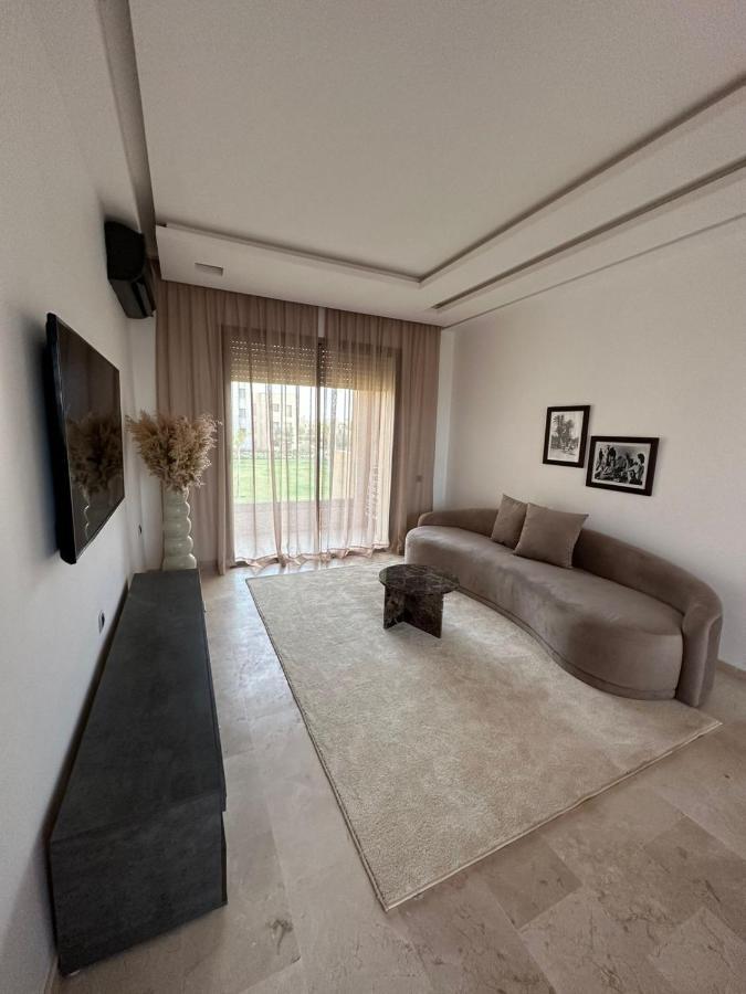 Apt Prestigia Jubaea F4 Piscine *