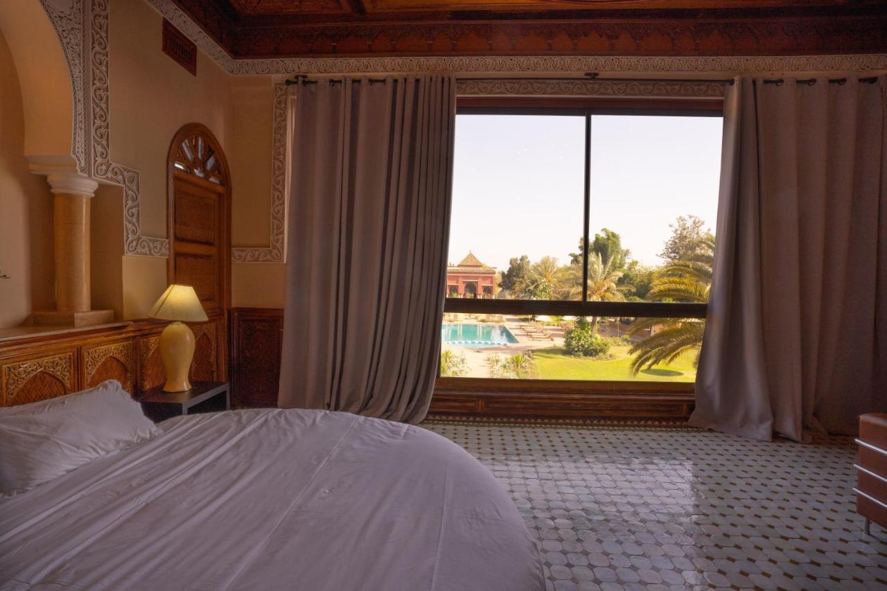 Couette-café Nomadz Palace *