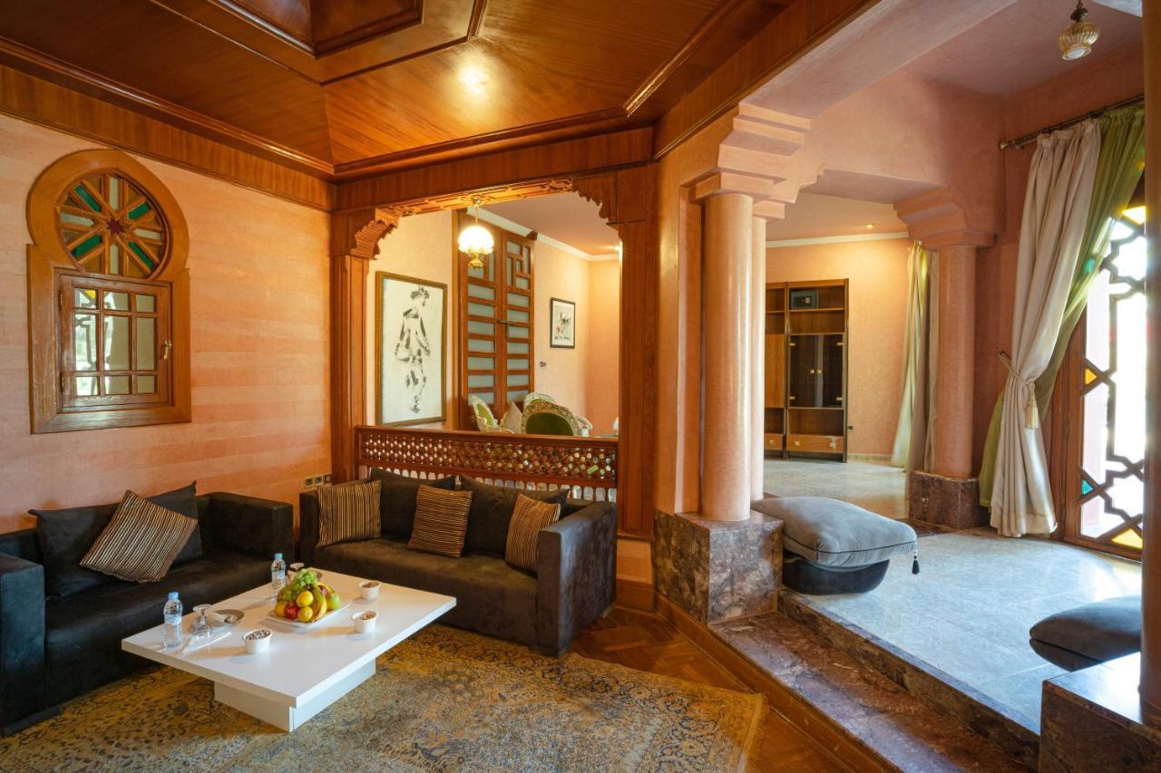 Couette-café Nomadz Palace