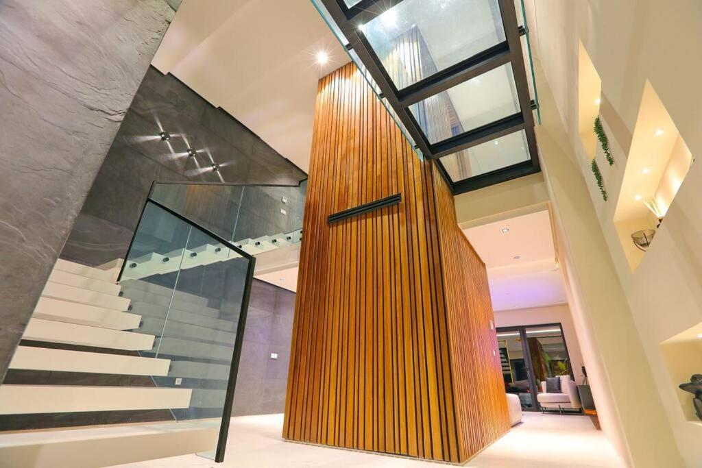 Appartement Duplex De Luxe, Piscine Sauna *