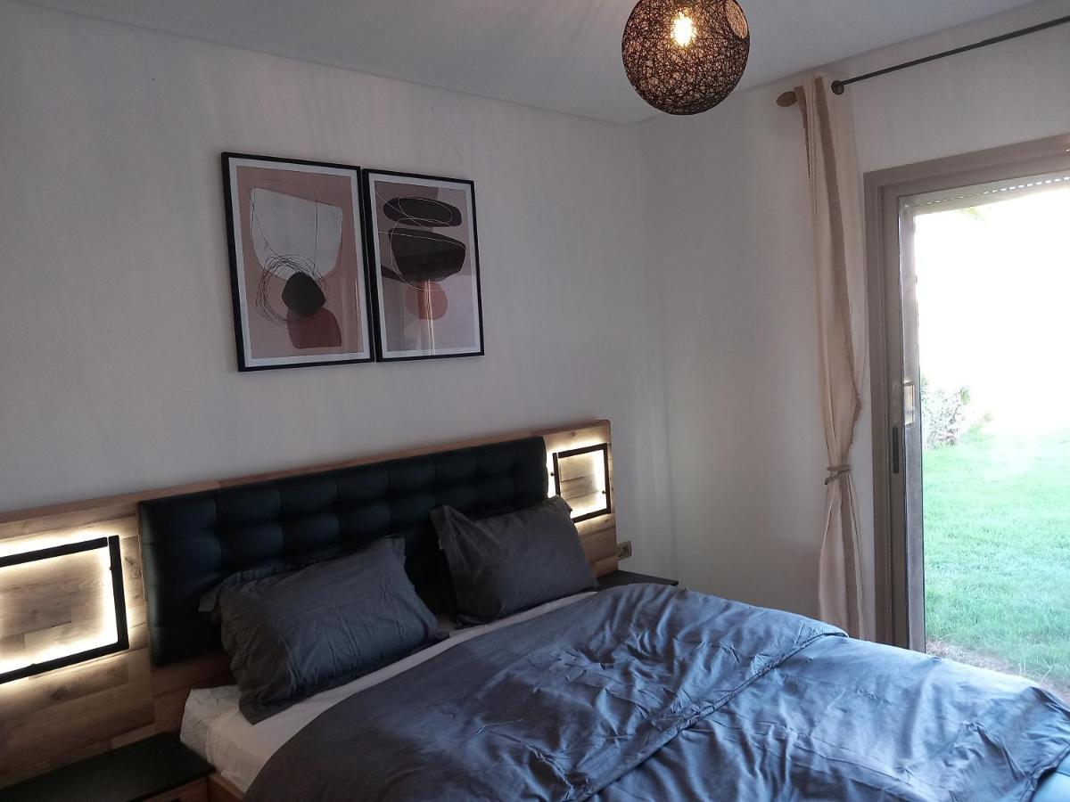 Superbe Appt Prestigia Sur Golf Rez De Jardin *