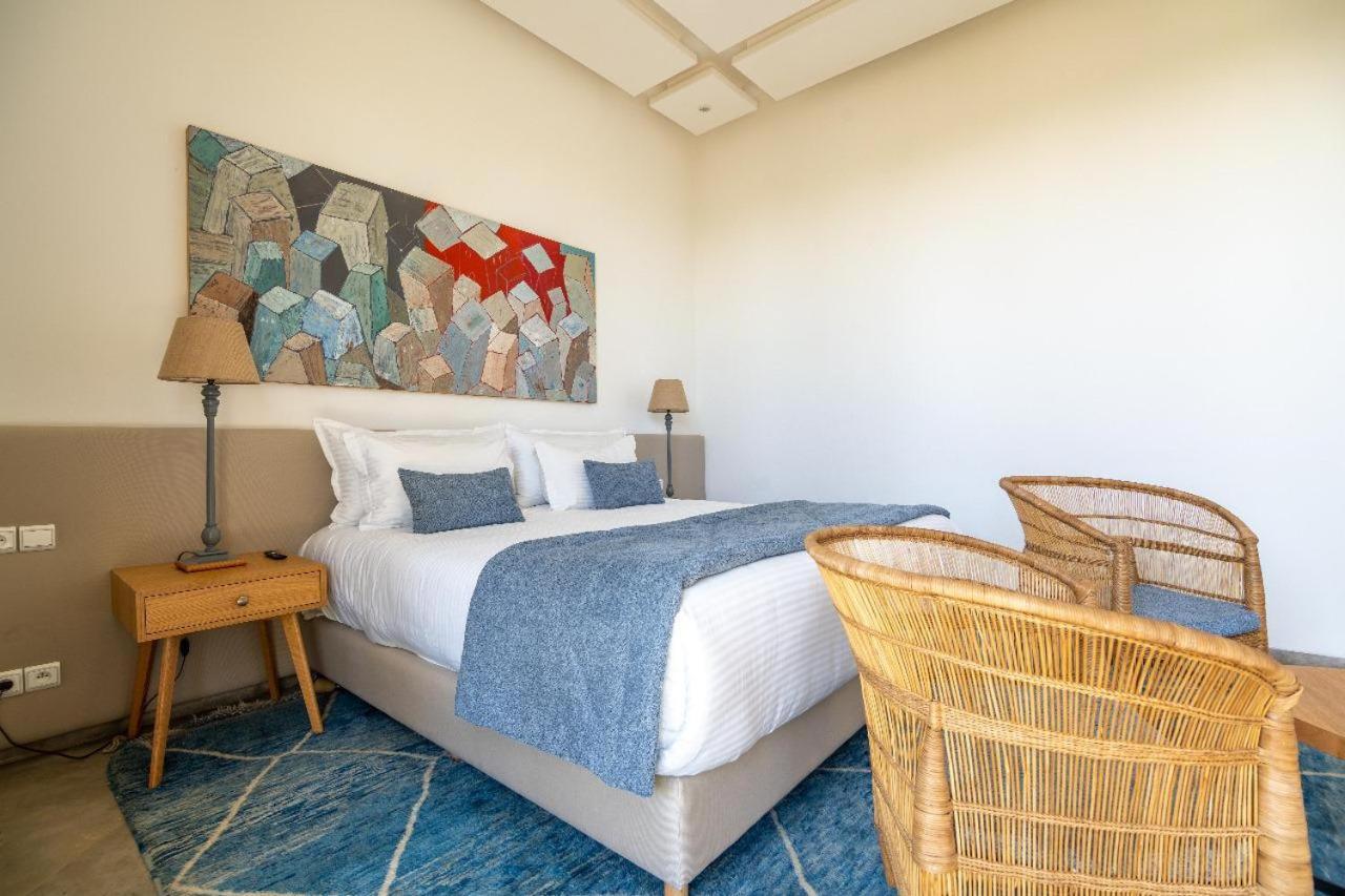 Luxury 5bed With Heated Pool Villa