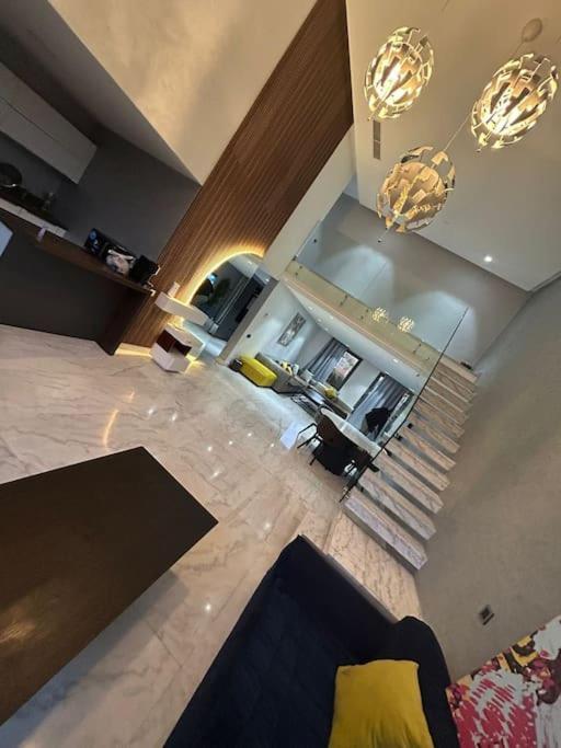 Villa Luxueux Duplex 2ch Dans Magnifique *