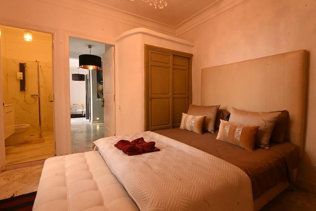 Holiday home Avec Piscine - Wifi- Petit Dejeuner