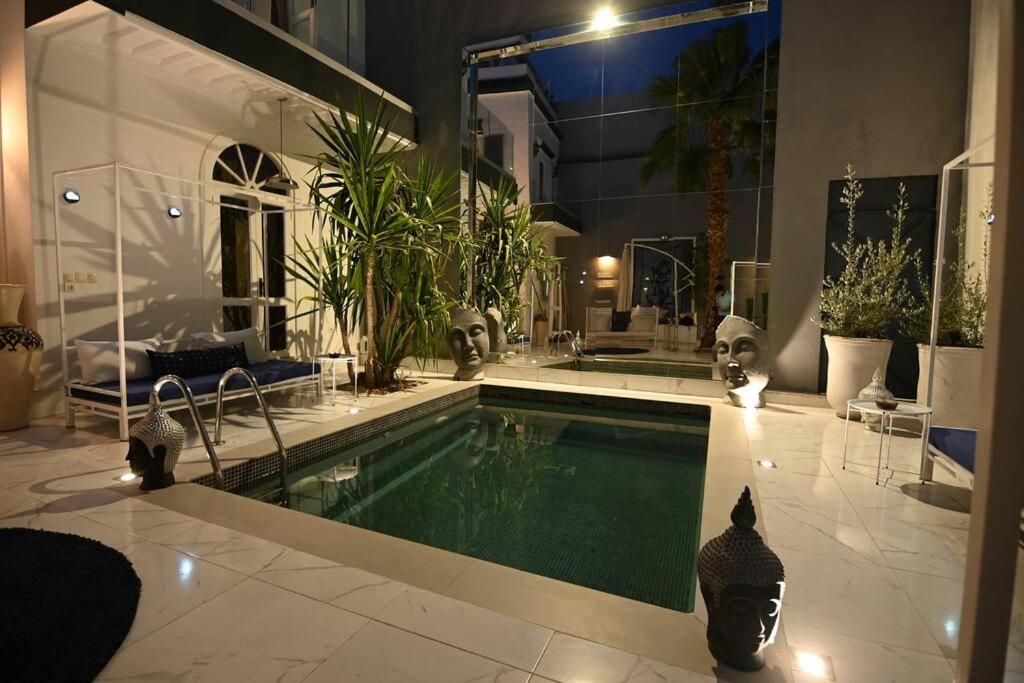 Avec Piscine - Wifi- Petit Dejeuner Holiday home