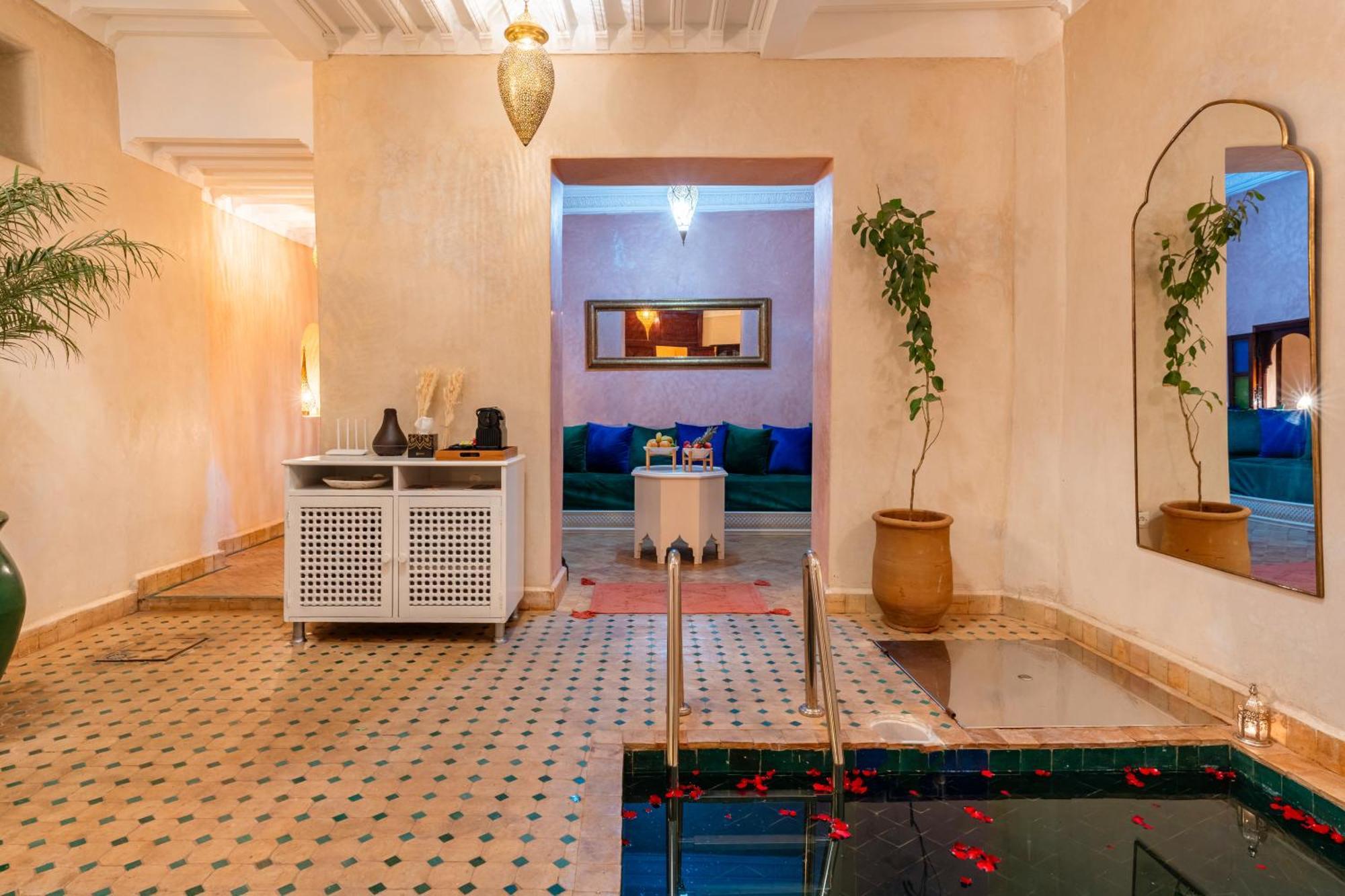 Casa vacanze Prive Dar L'etoile - Jacuzzi Piscine & Petit Dej Inclus Marrakesh