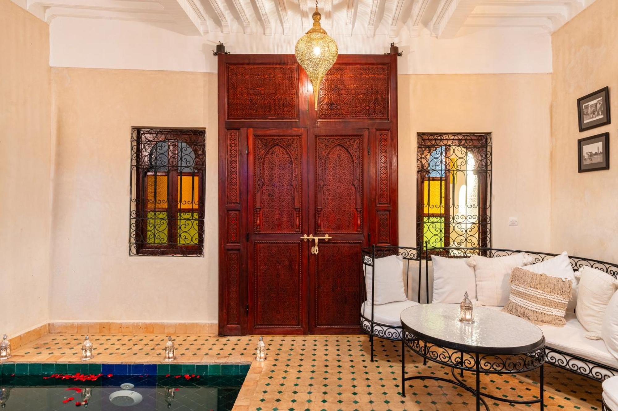 Prive Dar L'etoile - Jacuzzi Piscine & Petit Dej Inclus Marrakesh